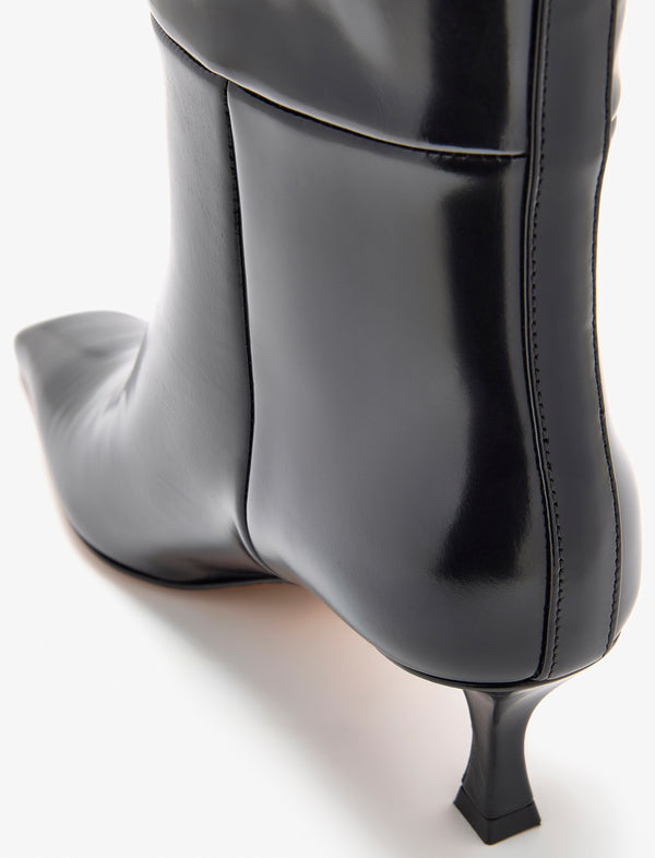 Proenza Schouler Proenza Schouler Trap Boots In Spazzolato Leather - Black