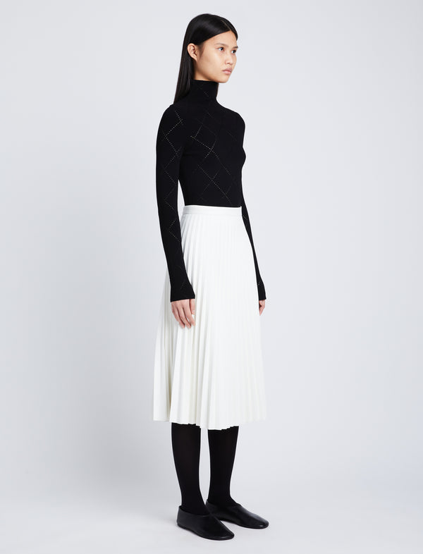 Proenza Schouler Proenza Schouler White Label Daphne Pleated Skirt In Faux Leather - Off White