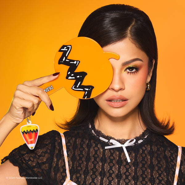 Profusion Cosmetics Peanuts Halloween| Hello Great Pumpkin Handheld Mirror