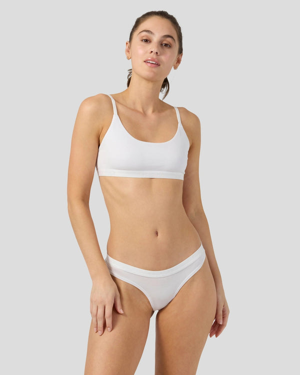 Psd Modal Solids - White