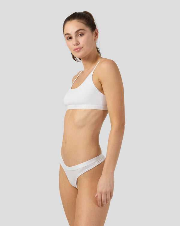 Psd Modal Solids - White