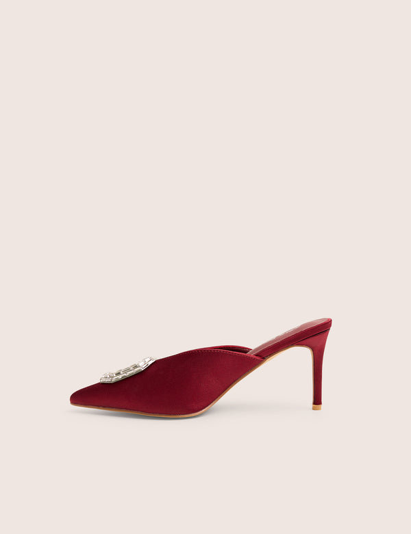 public desire Classique Burgundy Broach Embellishment Mid Heels Mule