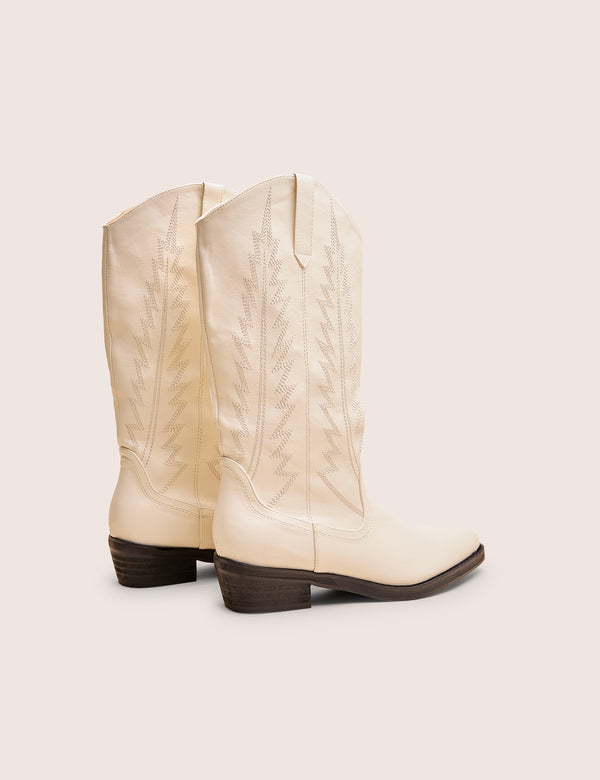 Public Desire Koboi White Western Flat Cowboy Boots