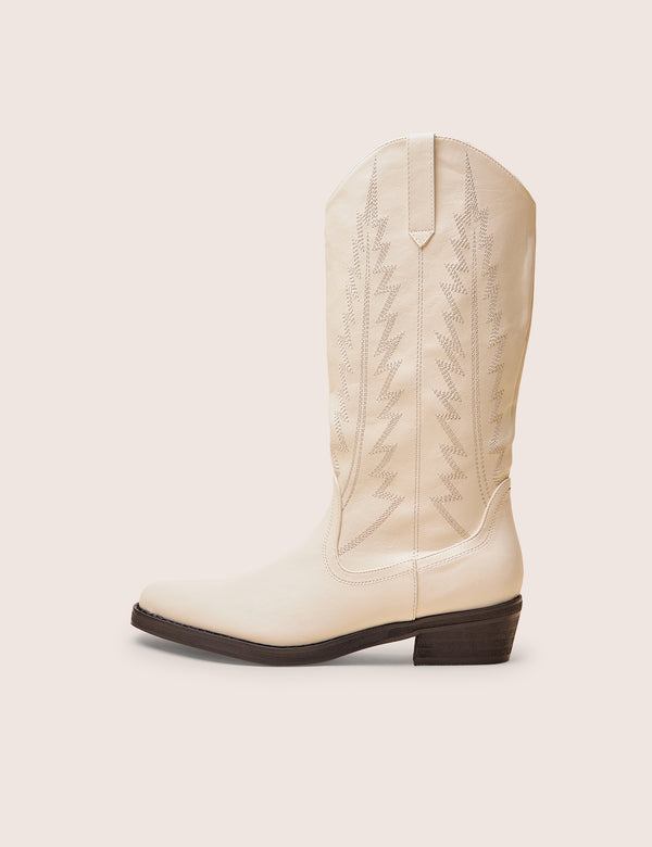 public desire Koboi White Western Flat Cowboy Boots