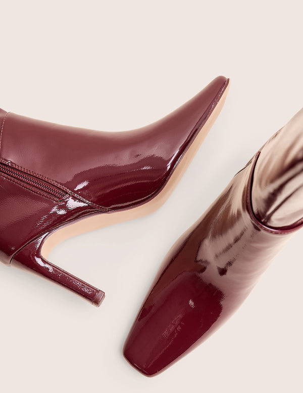 Public Desire Pose Burgundy Hi Shine Zip Up Knee High Slim Block Heeled Boots