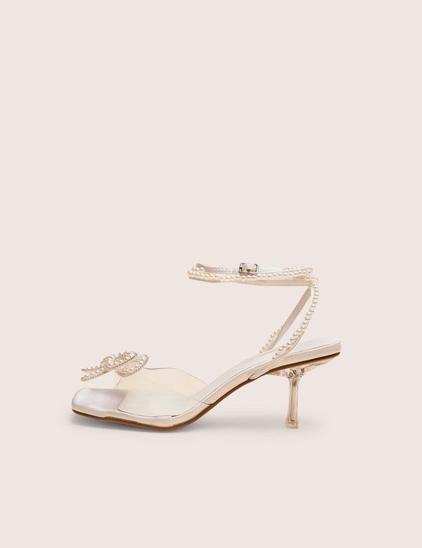 public desire Possesive White Pu Pearl Bow Court High Heels