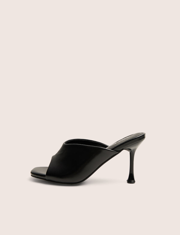 public desire J'adore Black Mule Heels
