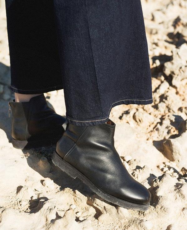 punto pigro DRESS05 ANKLE BOOTS – Black