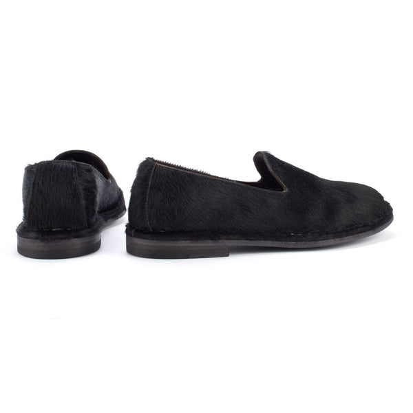 Punto Pigro HAND 06 SLIPPERS – Black Pony