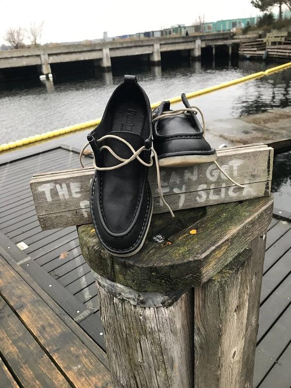 Punto Pigro HAND 09 – Crepe Shoes