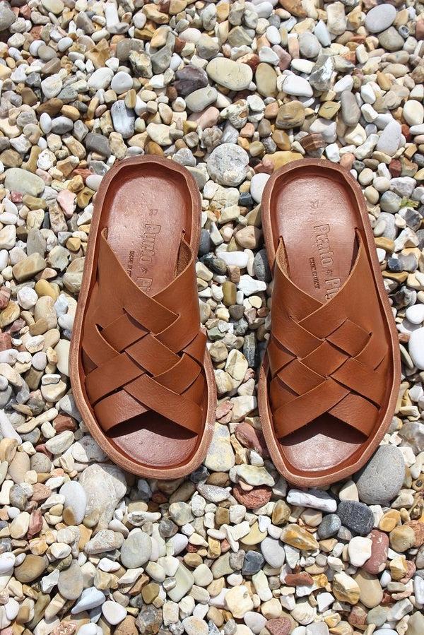 Punto Pigro OP-N03 – Tan