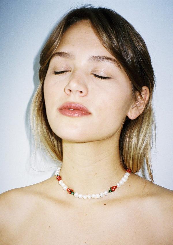 Pura Utz Multi Pearl Strawberry Necklace