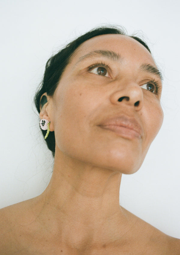 Pura Utz Pink Poppy Ear Stick