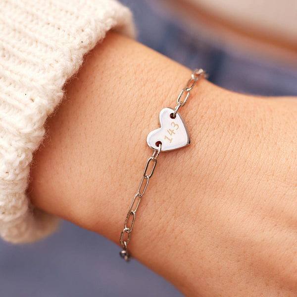 Pura Vida Engravable Heart Paperclip Chain Bracelet