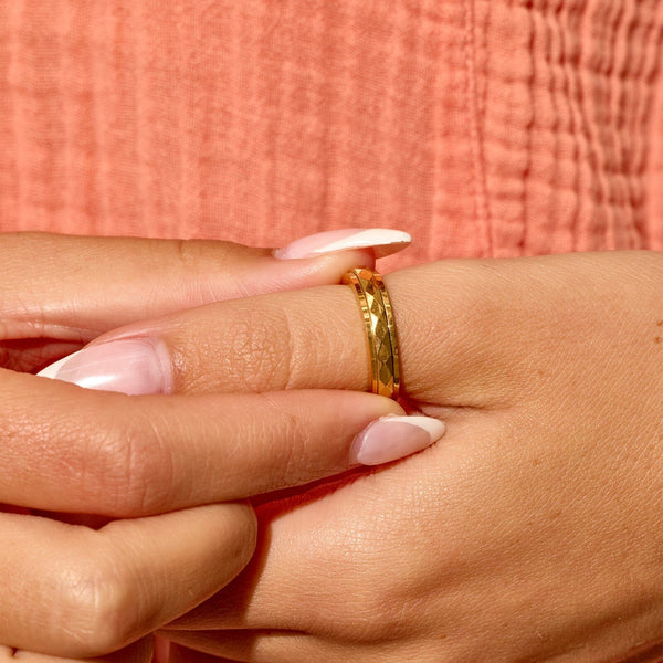 Pura Vida Diamond Cut Fidget Ring