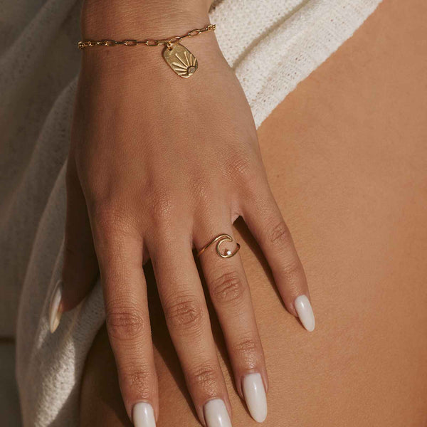 Pura Vida Diamond Wave Ring