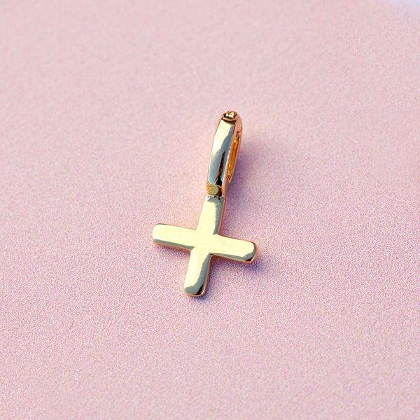 Pura Vida Harper Plus Sign Charm