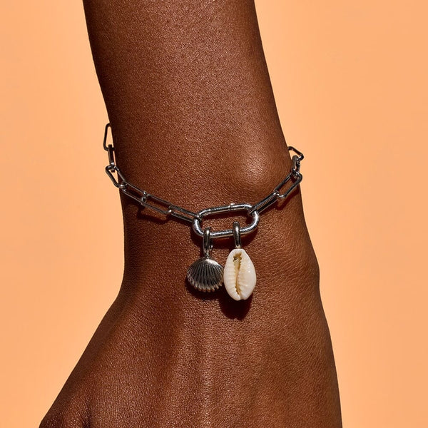 Pura Vida Harper Shell Charm