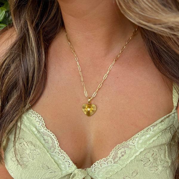 Pura Vida Harper Statement Heart Charm