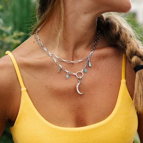 Pura Vida Harper Statement Moon Charm