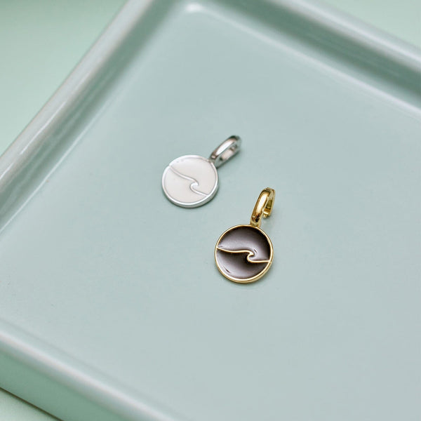 Pura Vida Harper Wave Charm