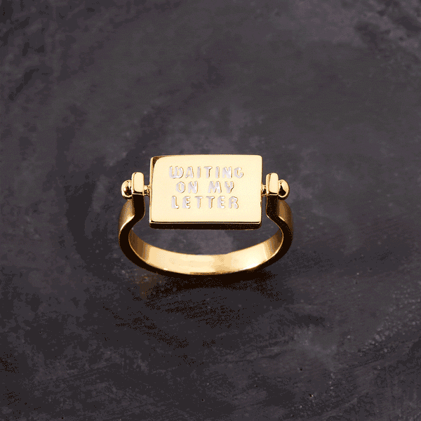 Pura Vida Hogwarts™ Letter Flip Ring