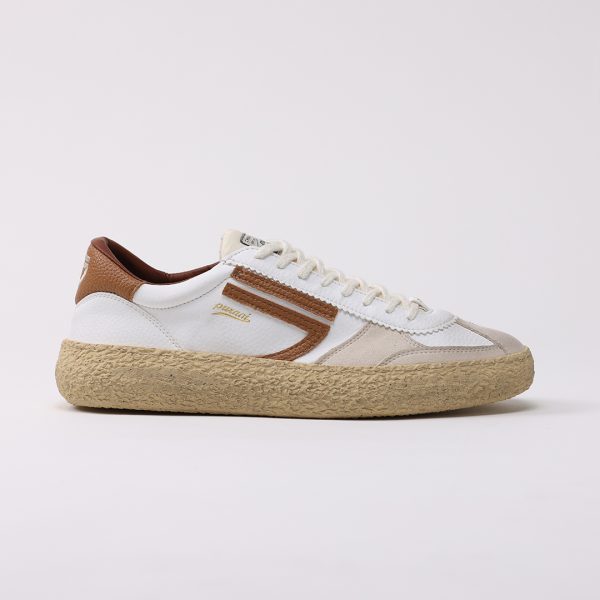 puraai BISCOTTO Vegan leather white logo and detail brown.Outsole vanilla and lace white. Vintage finishing.BISCOTTO