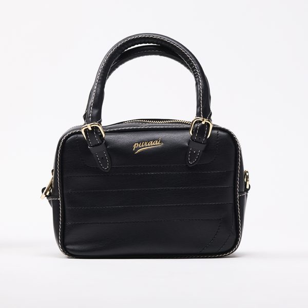 puraai BLACKBERRY Vegan leather total black with adjustable shoulder belt. BLACKBERRY