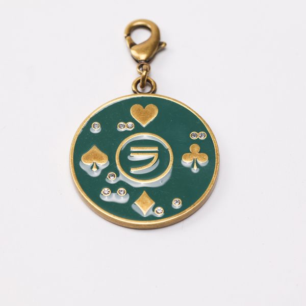 puraai CHARM POKER Poker Fish charm green and old gold with crystal stones