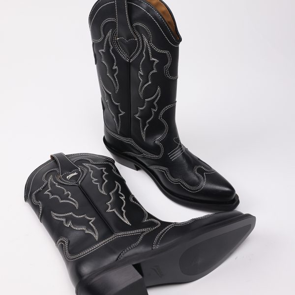 Puraai FRISONE Vegan Leather Black With Embroidery Outsole Black.FRISONE