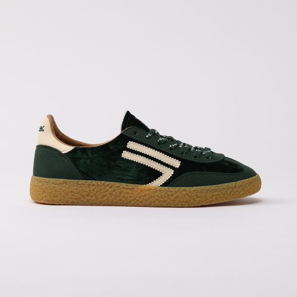 puraai PEPPERMINT Microsuede and velvet green logo and detail butter.Outsole honey lace white and green.PEPPERMINT