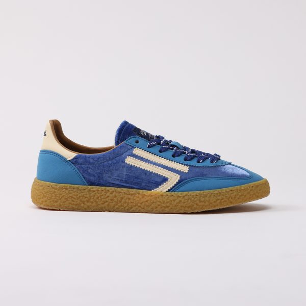 puraai SPACE Microsuede and velvet blue logo and detail butter.Outsole honey lace white and blue.SPACE