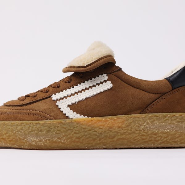 Puraai TEDDY TAB Microsuede Brown With Vegan Fur Logo Cream And Deatil Black. Outsolehoney And Lace Brown.TEDDY TAB