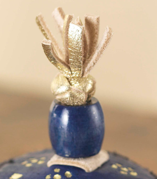 Purdey Falcon Hood Gold Tooled Gyr Peregrine Size 3.5 In Multi