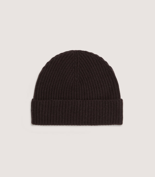 purdey Ribbed Cashmere Beanie in Chocolate