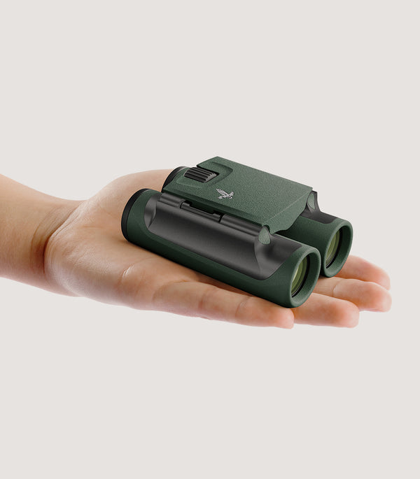 Purdey Swarovski Cl Pocket 10 X 25 In Green