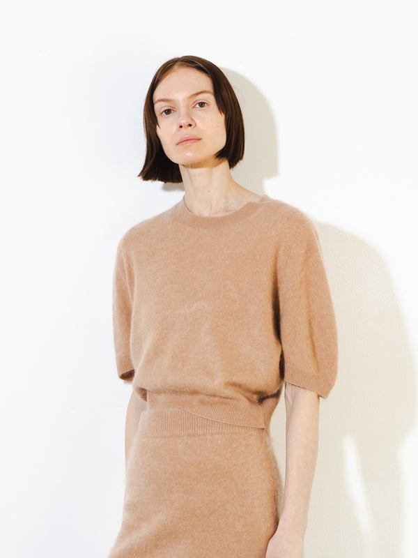 pure cashmere nyc Brushed Puff Shortsleeve Top_Camel