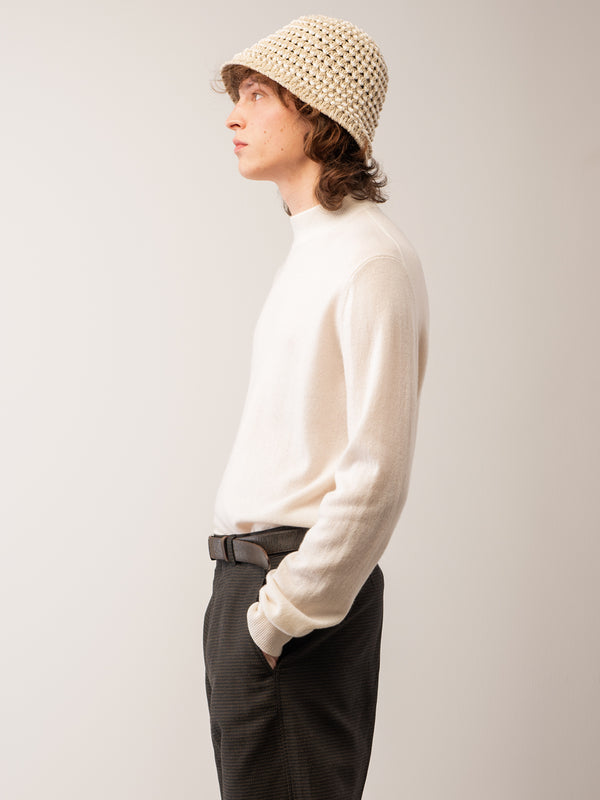 pure cashmere nyc Men Mockneck Sweater_Vintage White