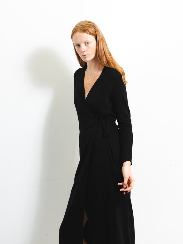 pure cashmere nyc Maxi Wrap Dress_Black