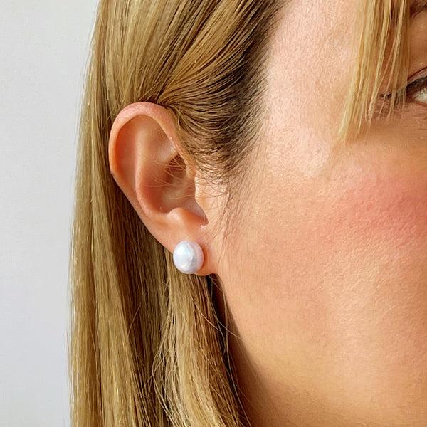 pure elements EXTRA LARGE PEARLICIOUS STUDS