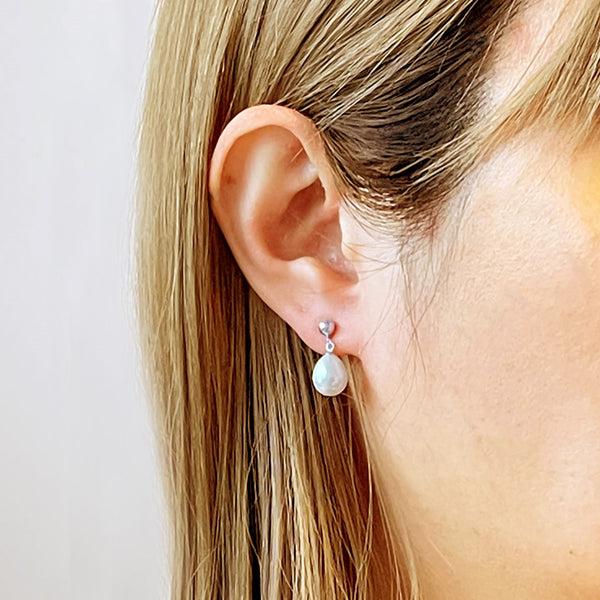 pure elements JULIET DROP PEARL EARRINGS