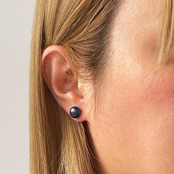 pure elements LARGE PEACOCK BLACK STUDS