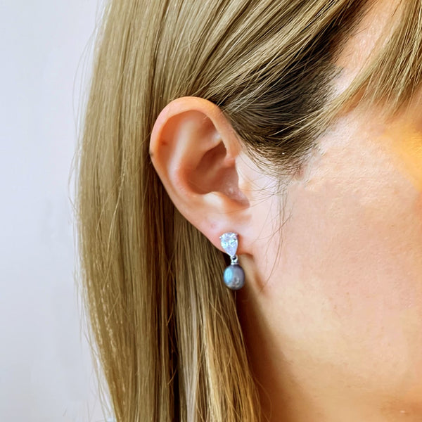 pure elements SPARKLE & SHINE PEACOCK BLACK PEARL DROP EARRINGS