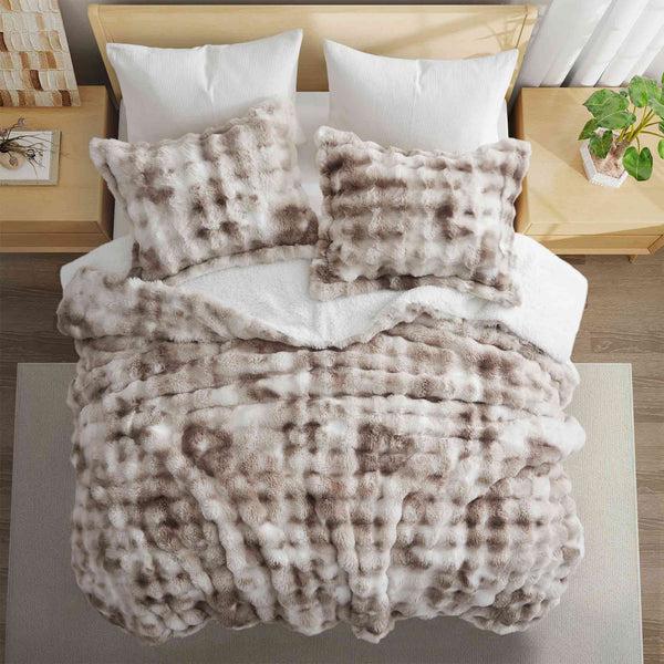 Puredown 3 Piece Plush Reversible Faux Rabbit Fur Comforter Set
