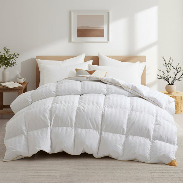 Puredown Made In Germany All Season Goose Down Feather Comforter