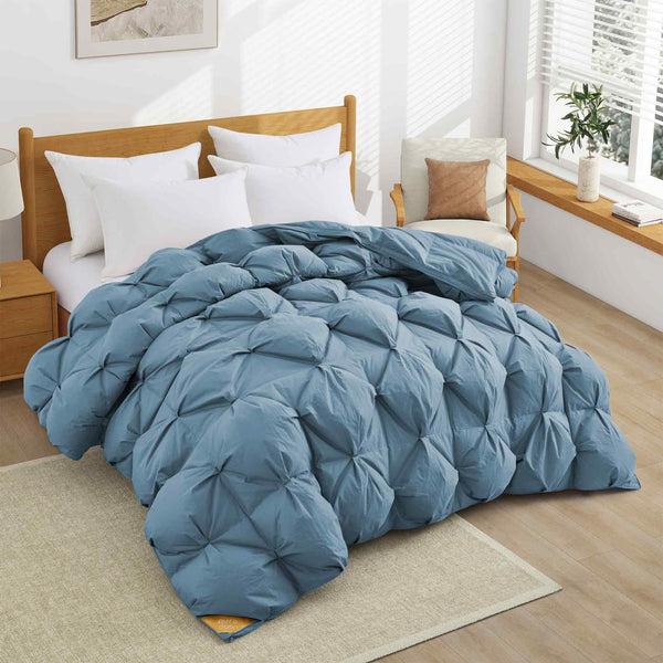 Puredown Luxury Puff Down Comforter & Pillow Bundle