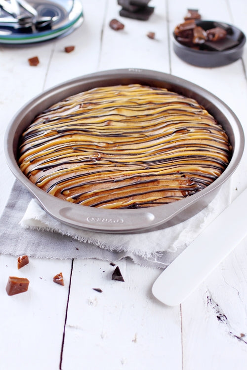 Pyrex AsimetriA - Metal Cake Tin With Easy Grip