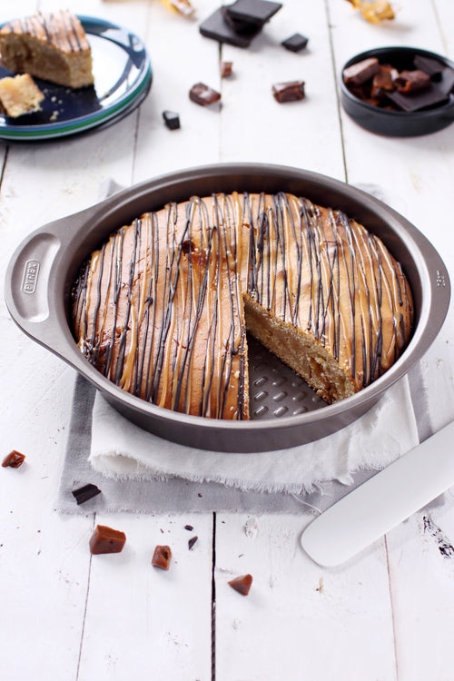 Pyrex AsimetriA - Metal Cake Tin With Easy Grip