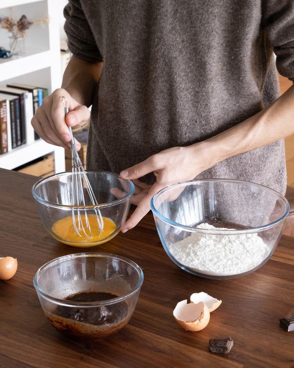 Pyrex Glass Mixing Bowl