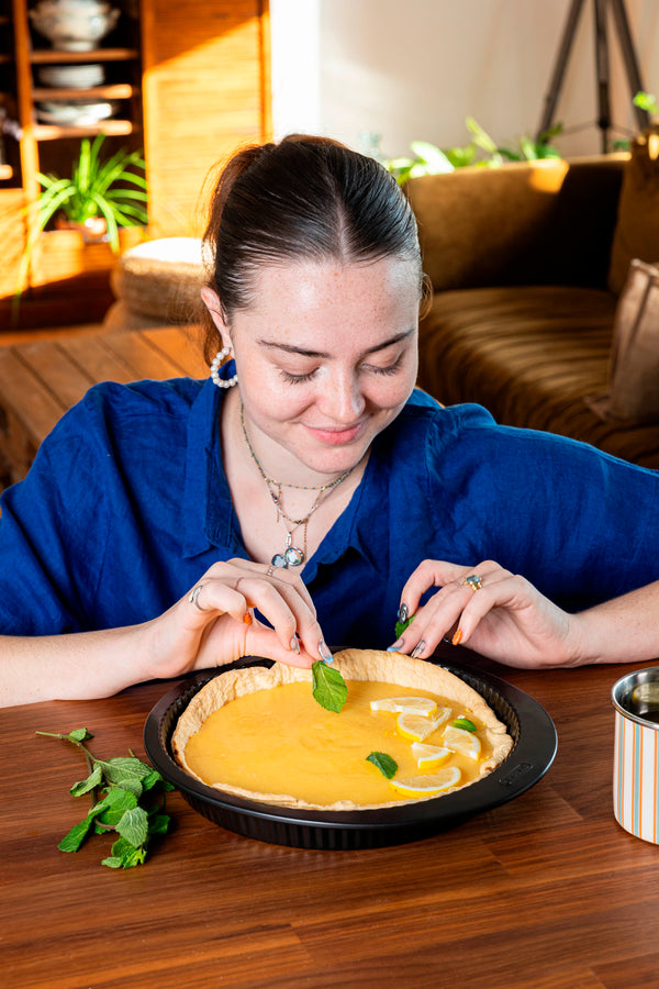 Pyrex Metal Tart Tin With Easy Grip - GLIDE